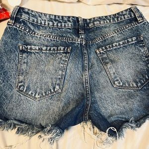Hi Rise Arizona Jean co shorts